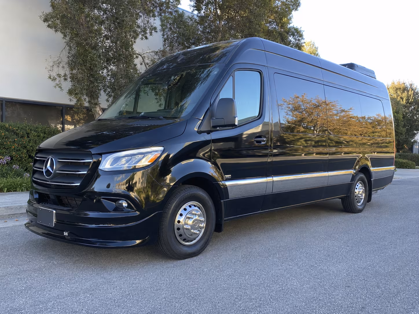 find the perfect transportation for your next private event 3